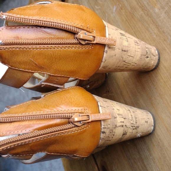 Michael Antonio size 6 1/2 women's shoe - Picture 5 of 5